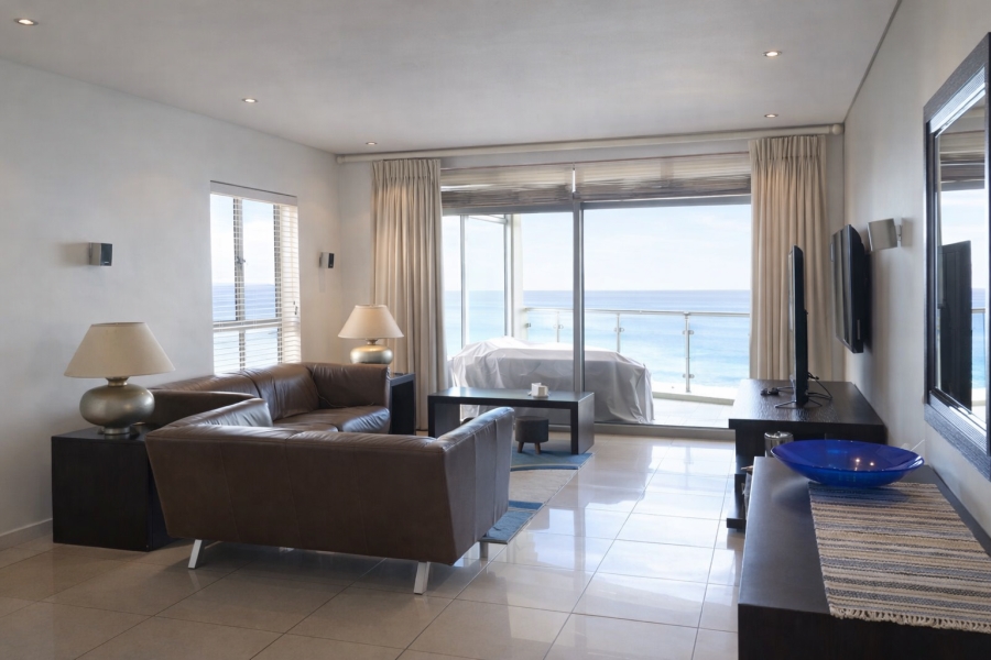 To Let 3 Bedroom Property for Rent in Strand Central Western Cape